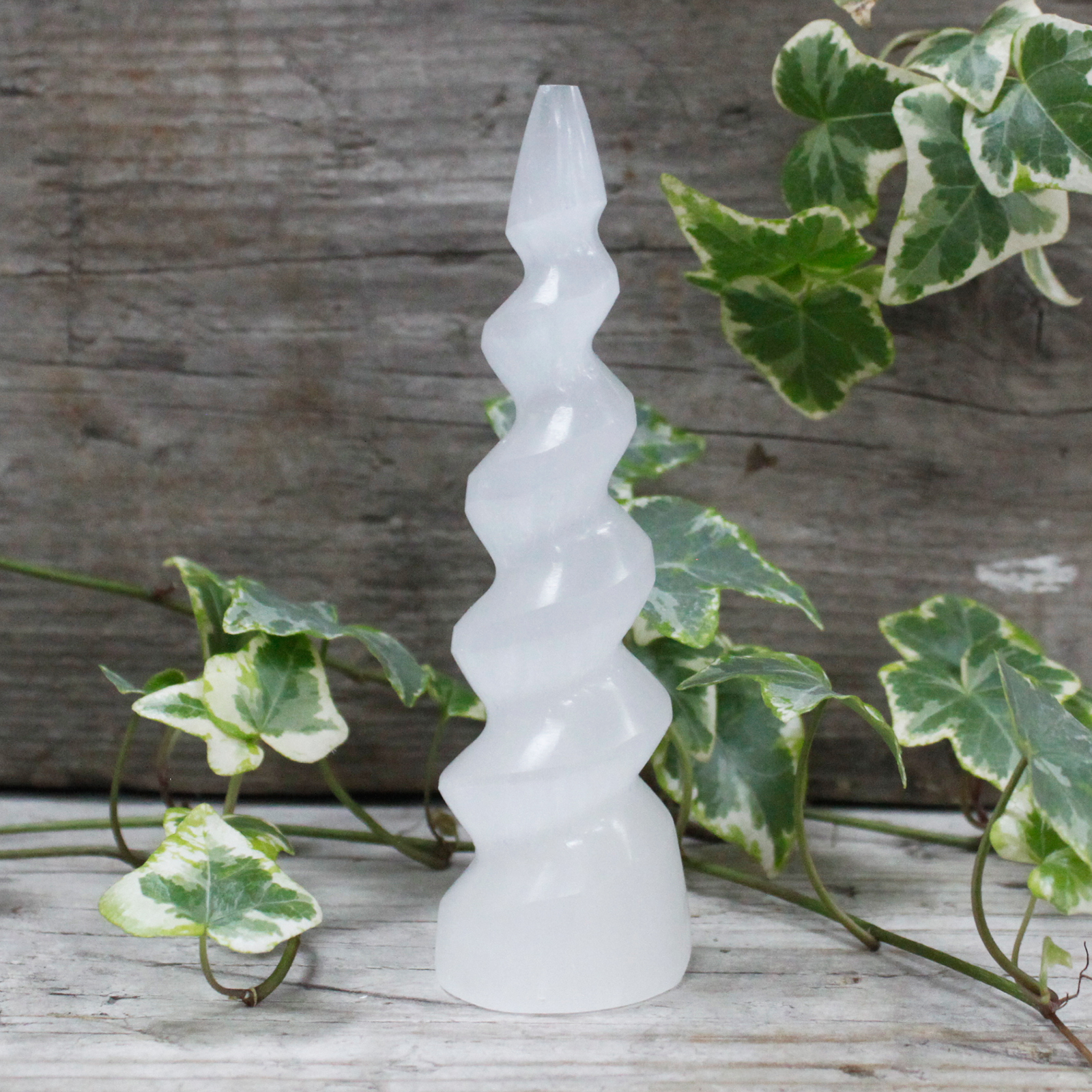 SELENITE SPIRAL UNICORN HORN TOWER 15CM